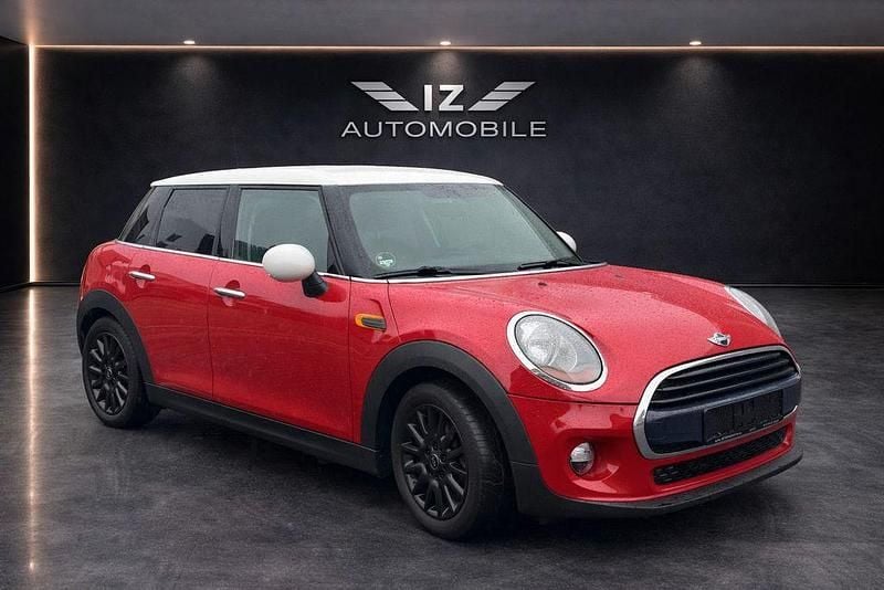 Second-hand Mini Cooper 136 CP (100 kW) 2017 Roșu Hatchback