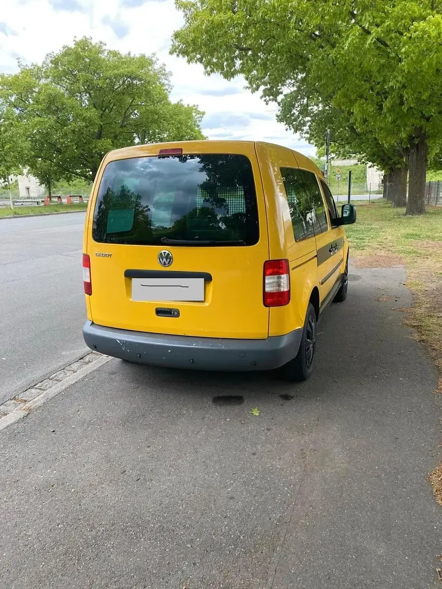 Gebraucht VW Caddy 69 PS (50 kW) 2004 Gelb Van / Kleinbus