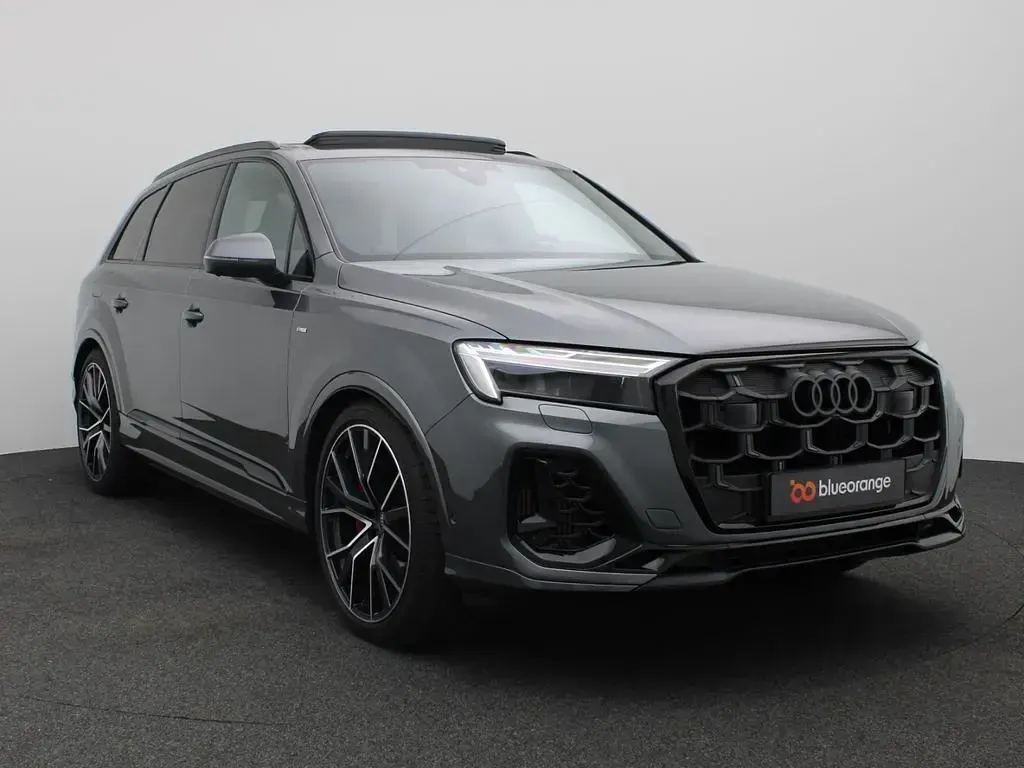 Gebraucht Audi Q7 S-Line 394 PS (289 kW) 2026 Grau SUV
