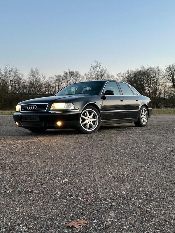 Schwarz Gebraucht 1999 Audi A8 Limousine | 4.400 € (Superpreis) - Bild 1/4