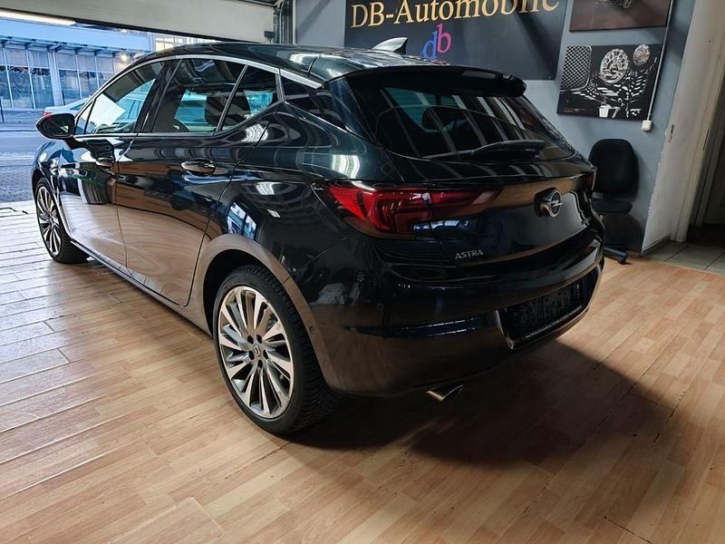Gebraucht Opel Astra Innovation 160 PS (117 kW) 2016 Schwarz Limousine
