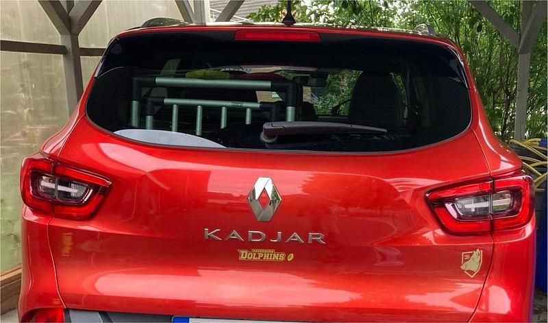 Gebraucht Renault Kadjar 131 PS (96 kW) 2016 Rot SUV