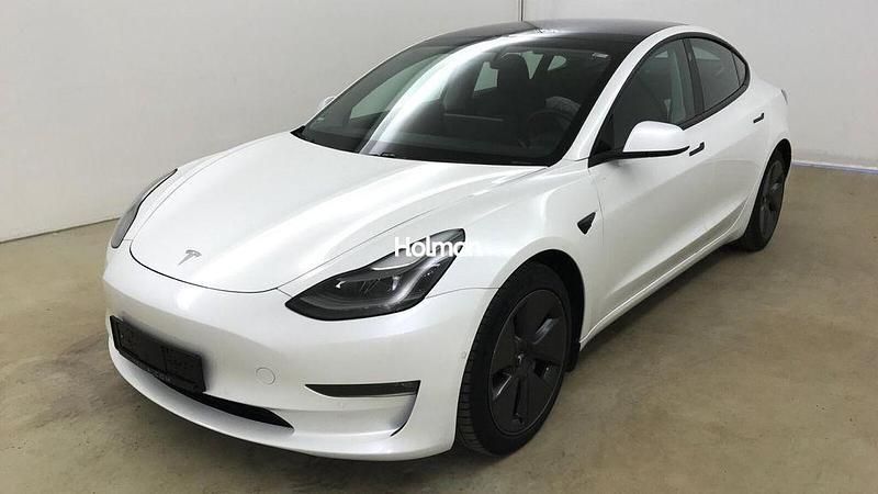Weiß Gebraucht 2021 Tesla Model 3 Long Range Limousine | 26.656 € (Guter Preis) - Bild 1/4