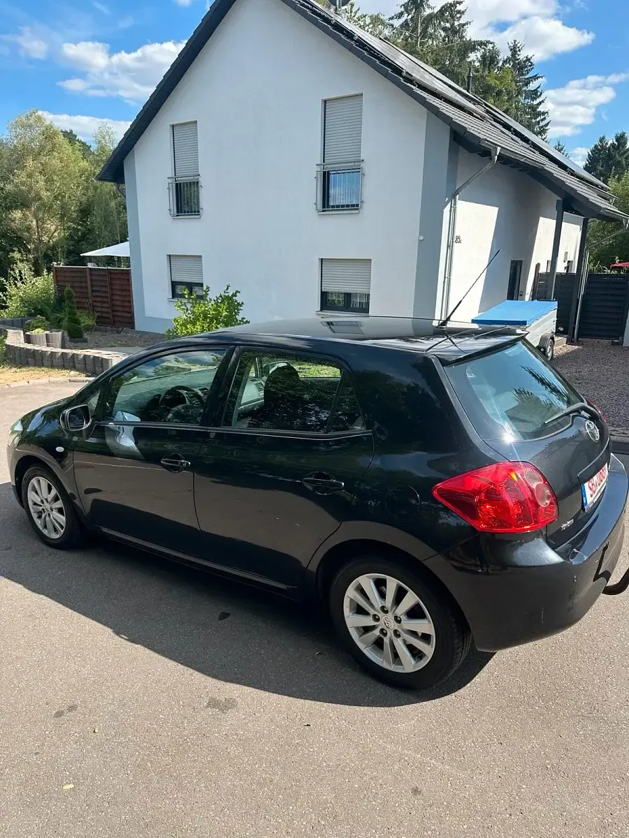 Gebraucht Toyota Auris 123 PS (90 kW) 2008 Schwarz Kleinwagen