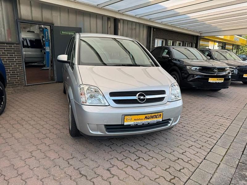 Silber Gebraucht 2003 Opel Meriva Enjoy Van / Kleinbus | 4.800 € (Teuer) - Bild 1/4