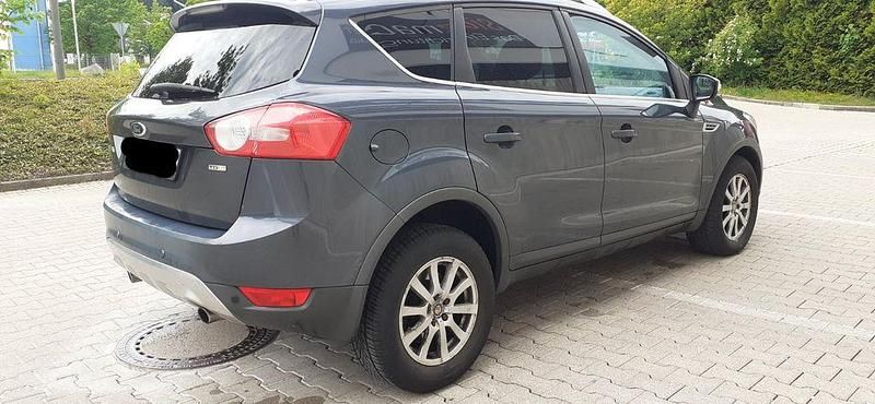 Gebraucht Ford Kuga 140 PS (102 kW) 2010 Blau SUV