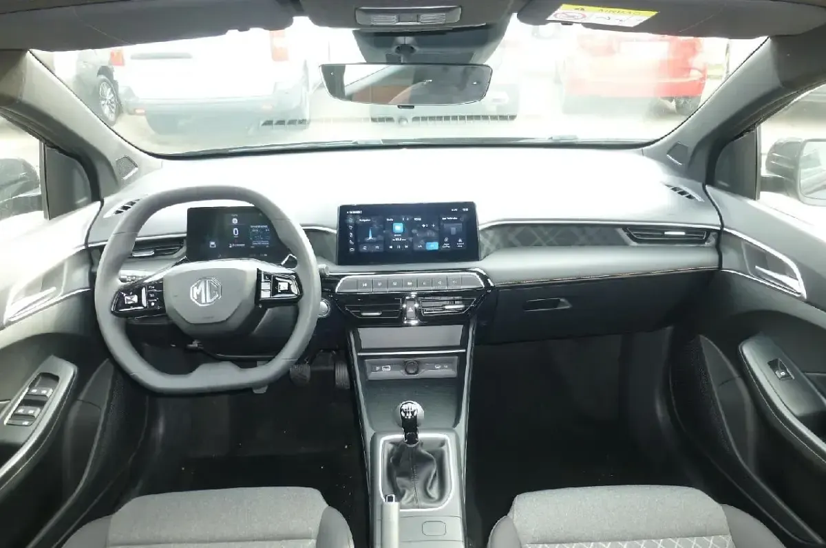 Neu MG MG3 Comfort 116 PS (85 kW) 2025 Schwarz Kleinwagen