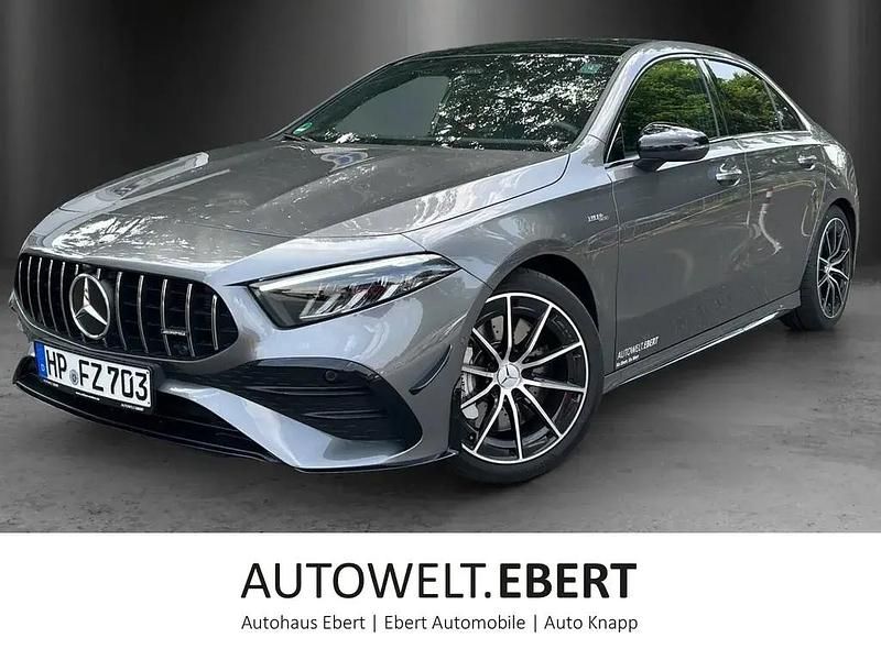 Grau Gebraucht 2023 Mercedes A35 AMG AMG Limousine | 49.880 € (Teuer) - Bild 1/4