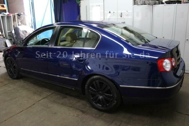 Gebraucht VW Passat Highline 150 PS (110 kW) 2005 Blau metallic Limousine