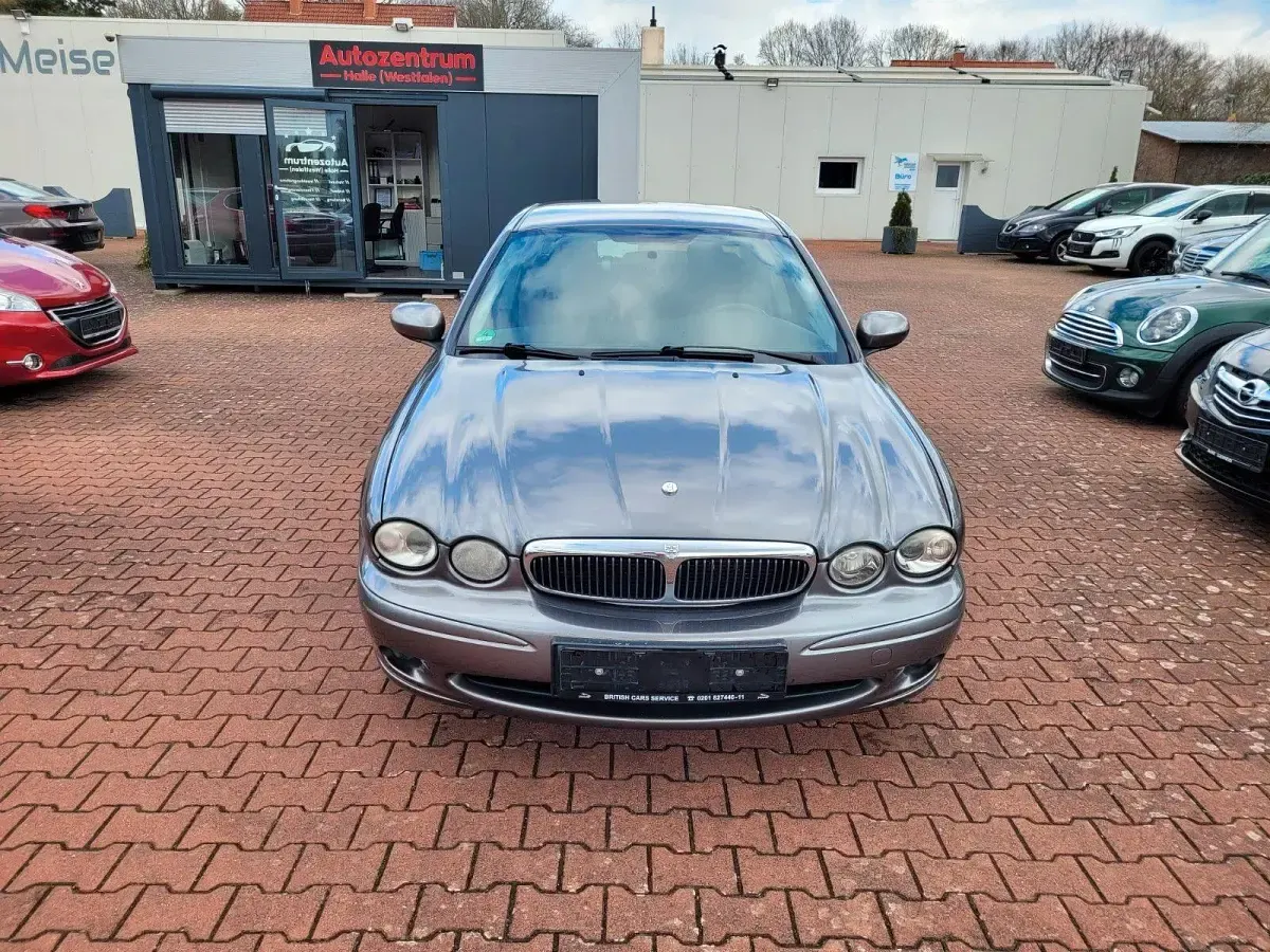 Używany Jaguar X-type 145 KM (106 kW) 2006 Szary Sedan/Limuzyna