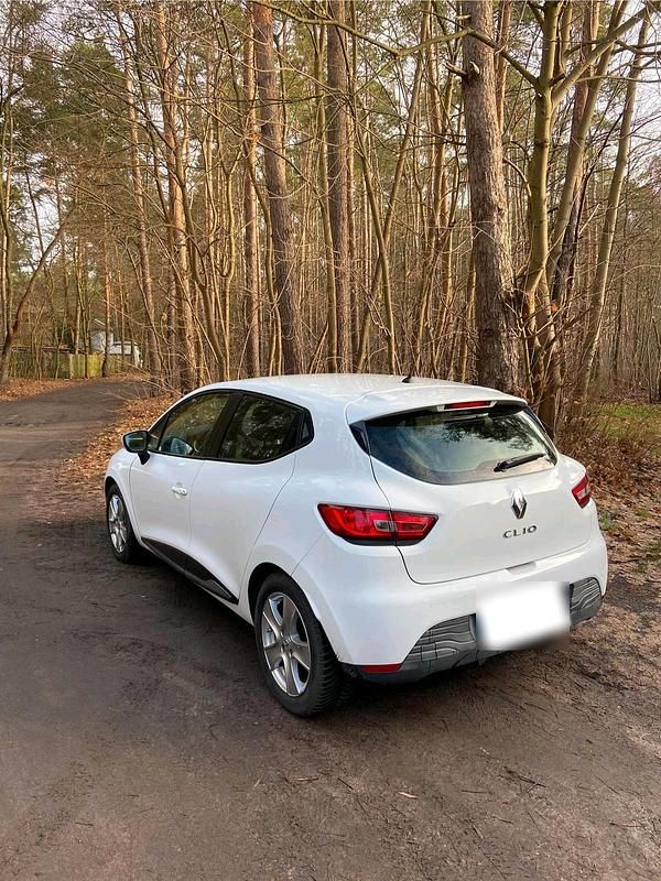 Gebraucht Renault Clio IV 120 PS (88 kW) 2015 Weiß Kleinwagen