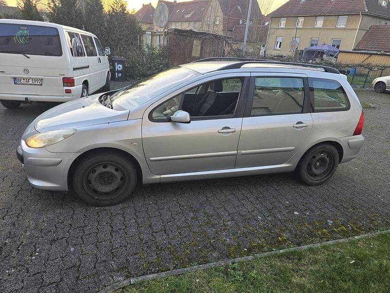 Gebraucht Peugeot 307 109 PS (80 kW) 2006 Grau Limousine