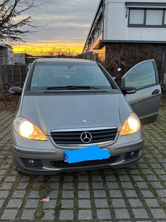 Gebraucht Mercedes A170 Classic 116 PS (85 kW) 2007 Silber Kleinwagen
