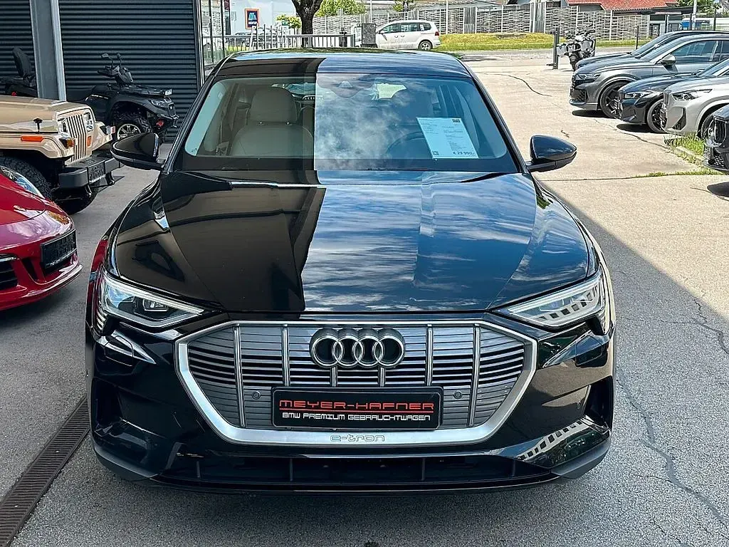 Gebraucht Audi e-tron Business 300 kW (408 PS) 2020 Schwarz SUV