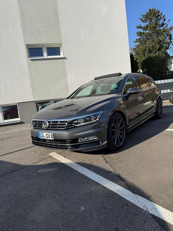 Gebraucht VW Passat Highline 150 PS (110 kW) 2015 Grau Kombi