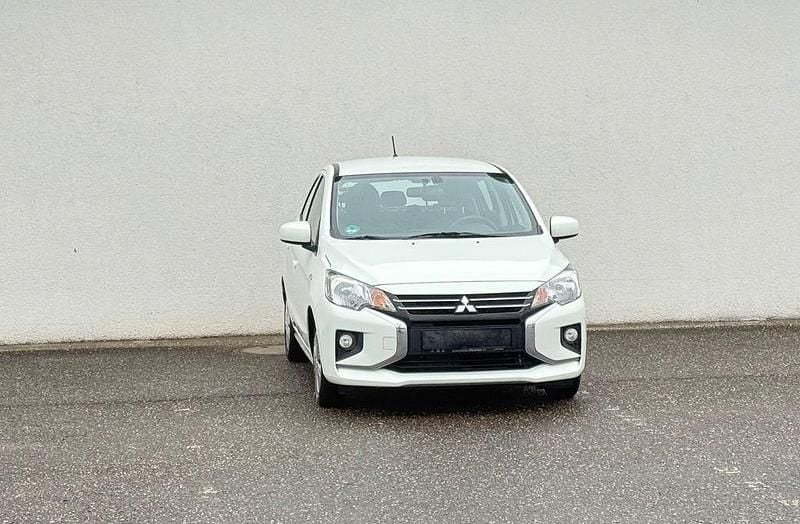 Weiß Gebraucht 2022 Mitsubishi Space Star Select Limousine | 7.499 € (Guter Preis) - Bild 1/4