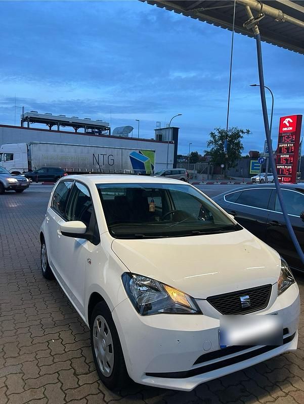 Weiß Gebraucht 2018 Seat Mii Kleinwagen | 4.800 € (Guter Preis) - Bild 1/4