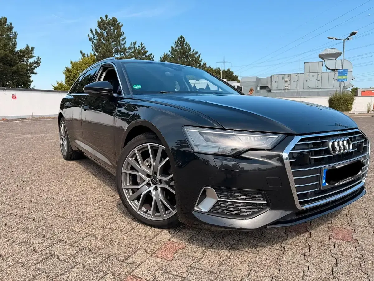 Gebraucht Audi A6 Ambiente 204 PS (150 kW) 2020 Schwarz Kombi