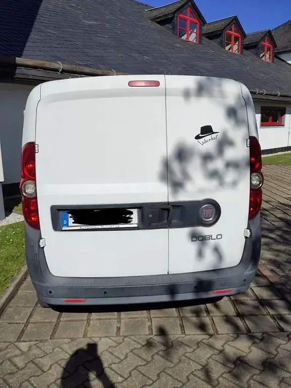 Gebraucht Fiat Doblò Active 90 PS (66 kW) 2010 Weiß Van / Kleinbus