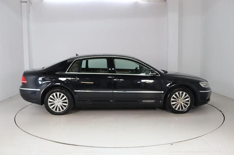 Gebraucht VW Phaeton 239 PS (175 kW) 2011 Schwarz Limousine