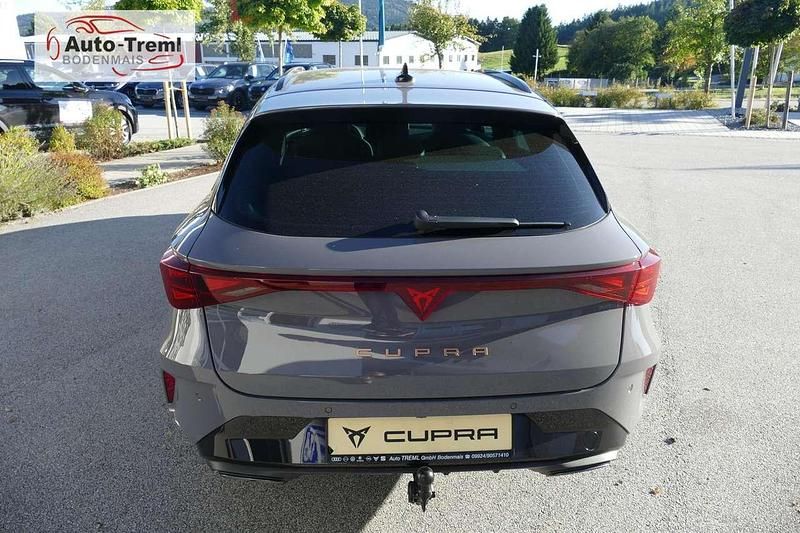 Neu Cupra Leon 150 PS (110 kW) 2025 Graphene grau Kombi