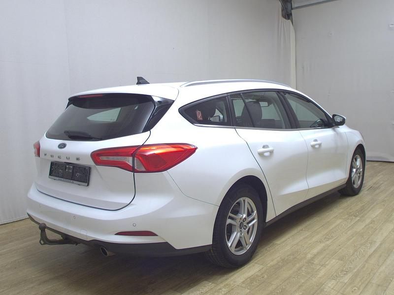 Gebraucht Ford Focus Cool & Connect 120 PS (88 kW) 2020 Weiss Limousine