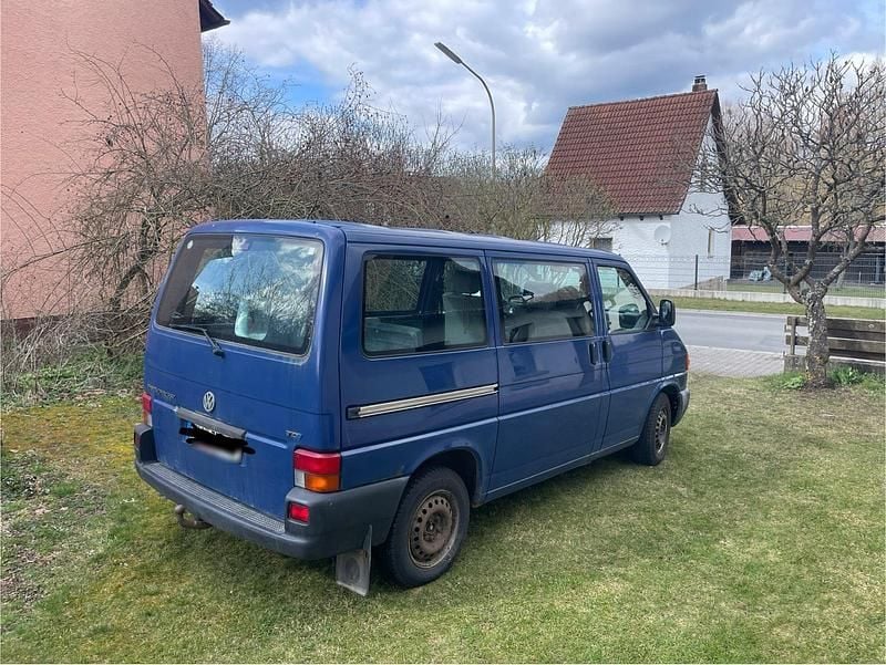 Gebraucht VW Transporter 88 PS (64 kW) 2001 Blau Van