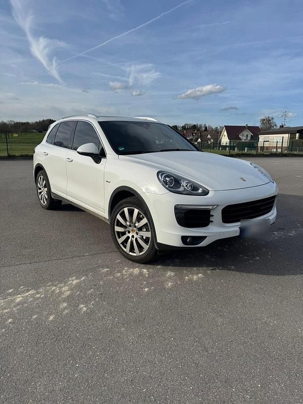 Gebraucht Porsche Cayenne S 385 PS (283 kW) 2016 Weiß SUV