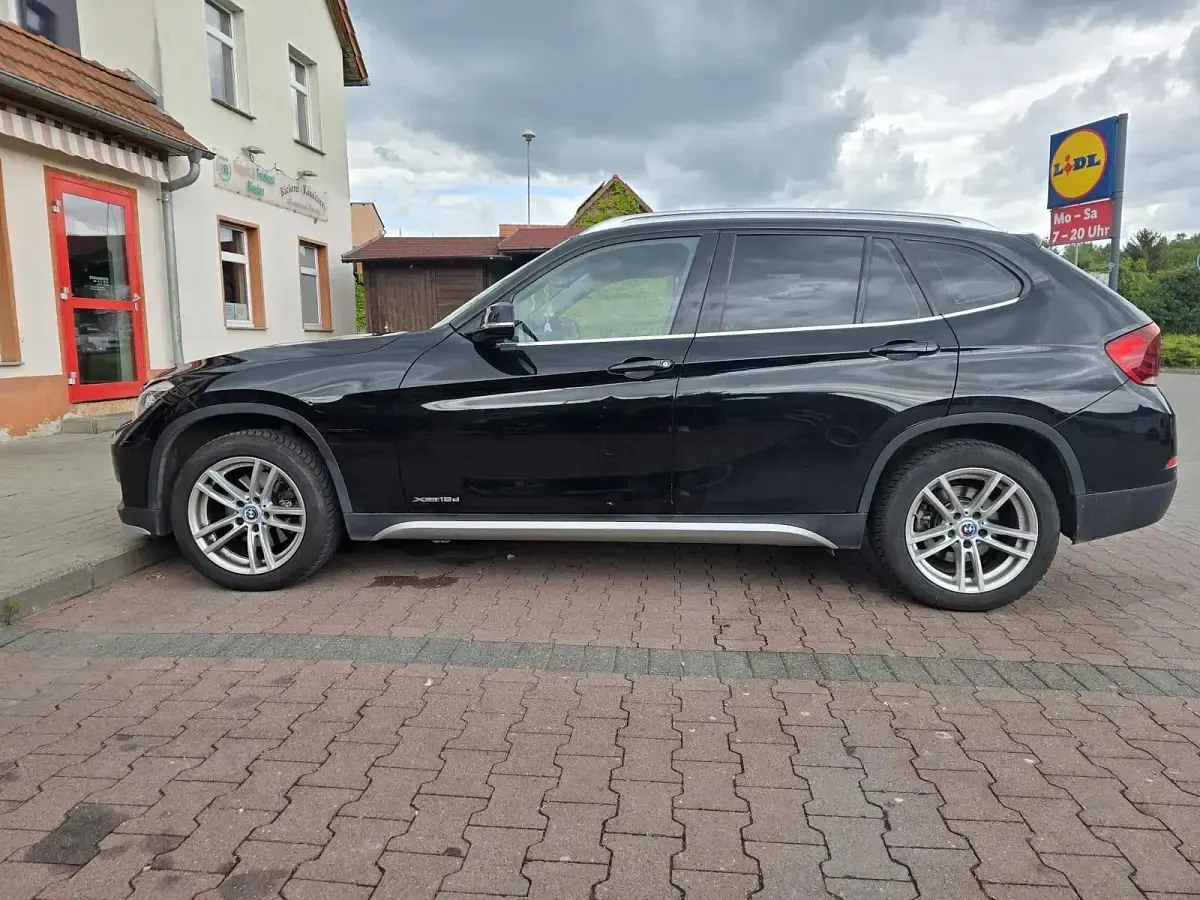 Gebraucht BMW X1 143 PS (105 kW) 2014 Schwarz SUV
