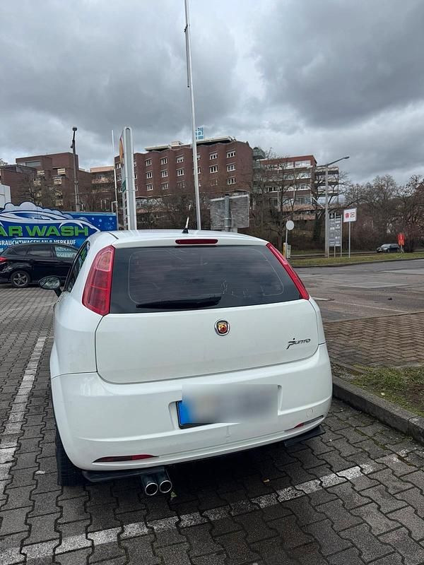 Gebraucht Fiat Punto 2009 Weiß Kleinwagen