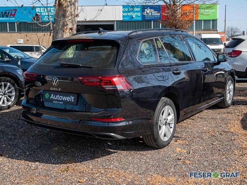 Gebraucht VW Golf VIII S 116 PS (85 kW) 2022 Deep black perleffekt Kombi