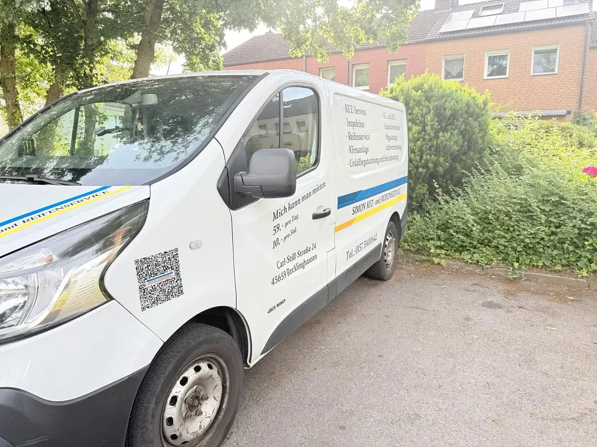 Gebraucht Renault Trafic 120 PS (88 kW) 2016 Weiß Van / Kleinbus