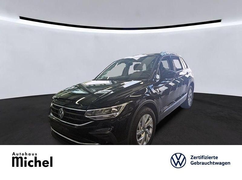 Schwarz Gebraucht 2022 VW Tiguan Active SUV | 30.930 € (Fairer Preis) - Bild 1/3