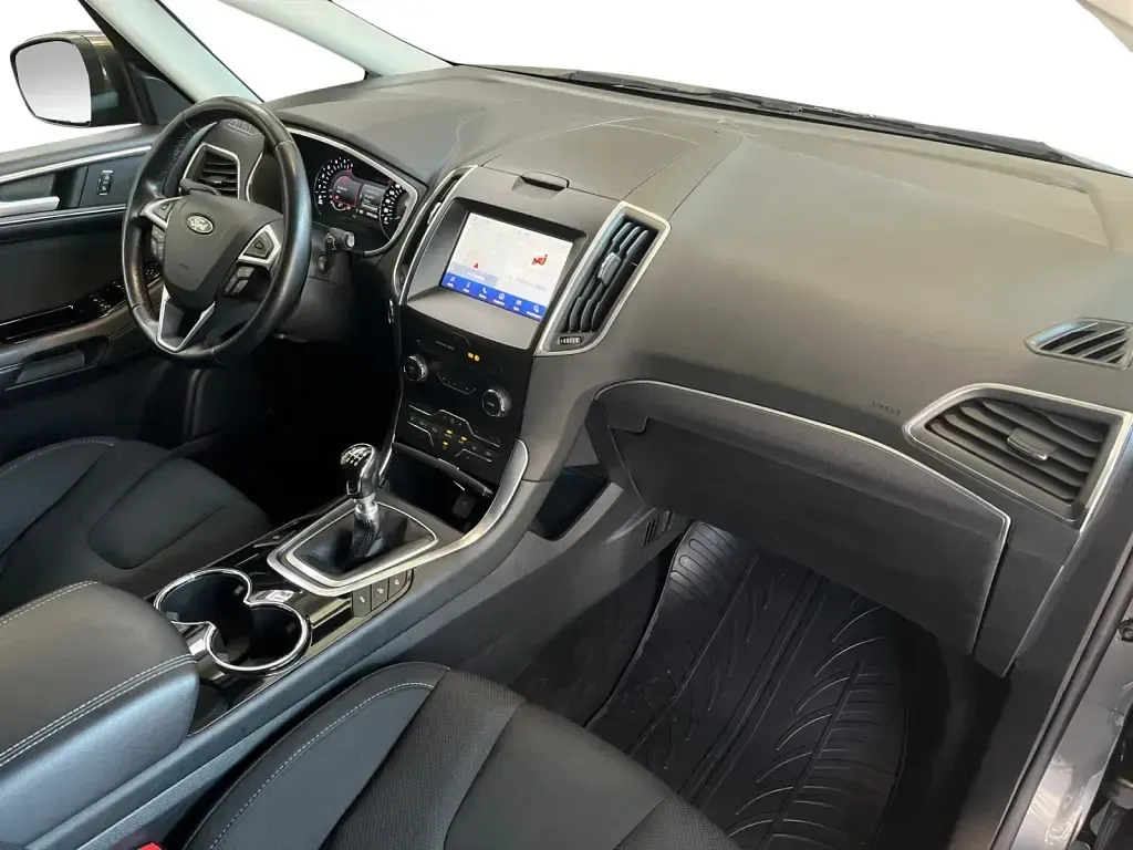 Gebraucht Ford S-MAX Titanium S 190 PS (139 kW) 2019 Grau Van / Kleinbus