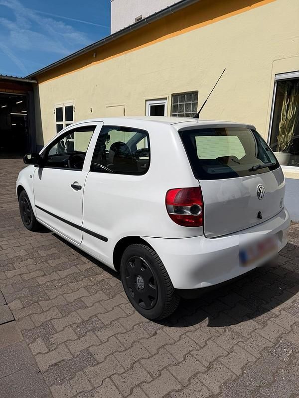 Usata VW Fox 60 CV (44 kW) 2011 Bianco Utilitaria