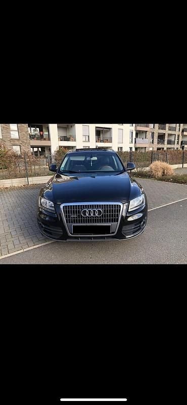 Gebraucht Audi Q5 142 PS (104 kW) 2011 Schwarz SUV
