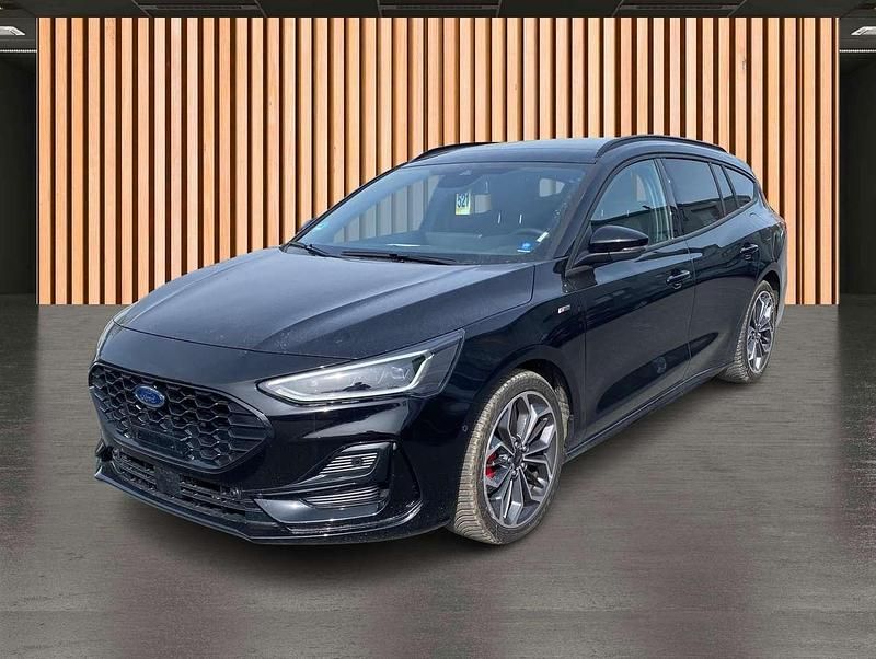 Gebraucht Ford Focus ST-Line X 155 PS (114 kW) 2025 Schwarz Kombi
