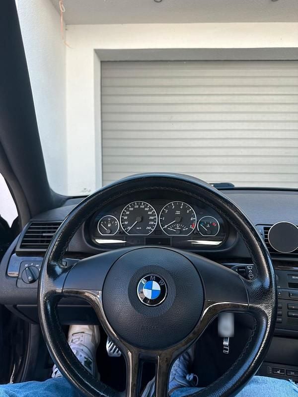 Gebraucht BMW 318 143 PS (105 kW) 2004 Grau Coupé