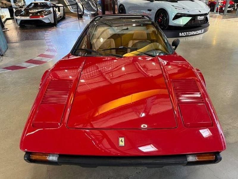 Second-hand Ferrari 308 530 CP (389 kW) 1980 Roșu Cabrio