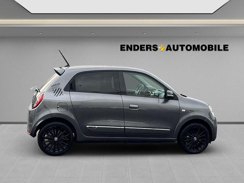 Gebraucht Renault Twingo Techno 30 kW (42 PS) 2023 Grau Kleinwagen