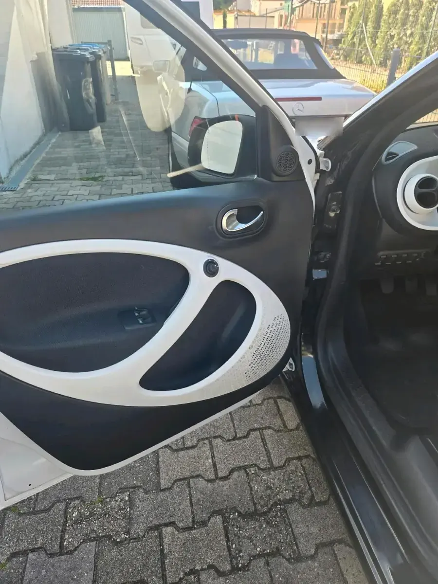 Gebraucht Smart ForFour 71 PS (52 kW) 2015 Weiß Kleinwagen