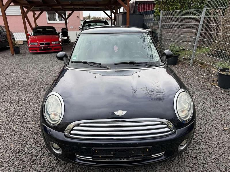 Gebraucht Mini ONE 95 PS (69 kW) 2008 Astro black metallic Kleinwagen