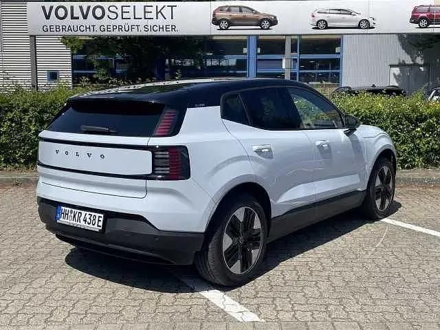 Blue metallic Gebraucht 2025 Volvo EX30 Plus SUV | 38.450 € (Teuer) - Bild 1/3