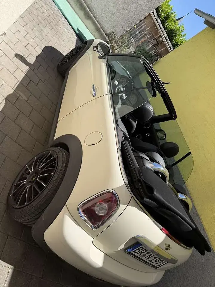 Gebraucht Mini Cooper Cabriolet 122 PS (89 kW) 2010 Weiß Cabrio