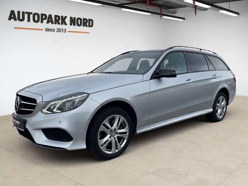 Iridiumsilber metalliclack Gebraucht 2017 Mercedes E350 AMG Kombi | 19.499 € (Superpreis) - Bild 1/4