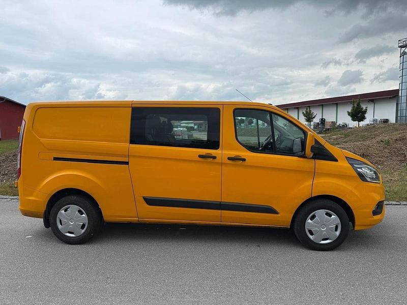 Gelb Gebraucht 2018 Ford Transit Custom Van / Kleinbus | 13.590 € (Superpreis) - Bild 1/4
