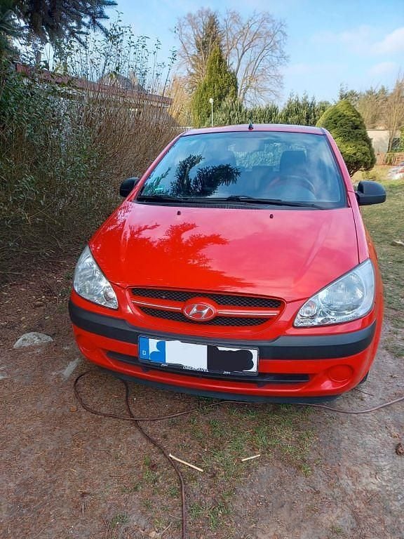 Gebraucht Hyundai Getz 67 PS (49 kW) 2008 Rot Kleinwagen