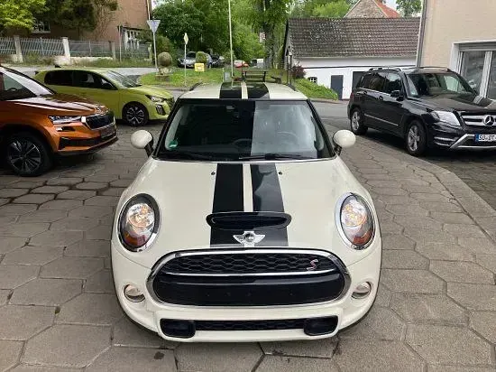 Gebraucht Mini Cooper SD Pepper 170 PS (125 kW) 2015 Beige Kleinwagen