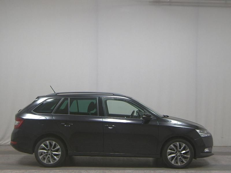 Schwarz Gebraucht 2022 Skoda Fabia Clever Kleinwagen | 10.480 € (Superpreis) - Bild 1/4