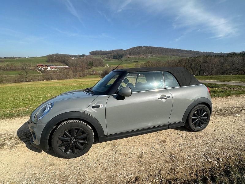 Gebraucht Mini Cooper 102 PS (75 kW) 2017 Grau Kleinwagen